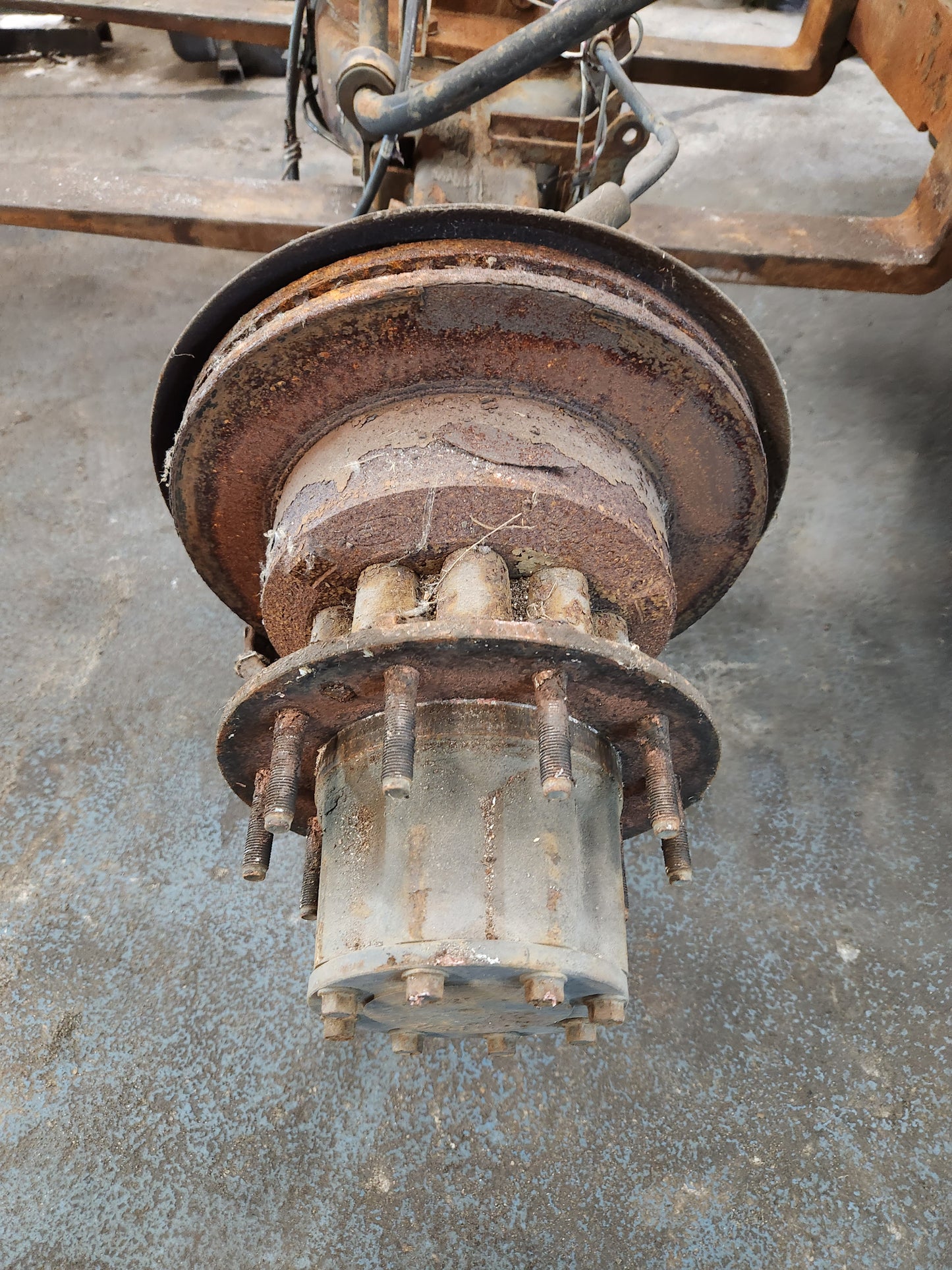 2005-2016 Ford F450 Dana S110 Axle 4.88 LSD